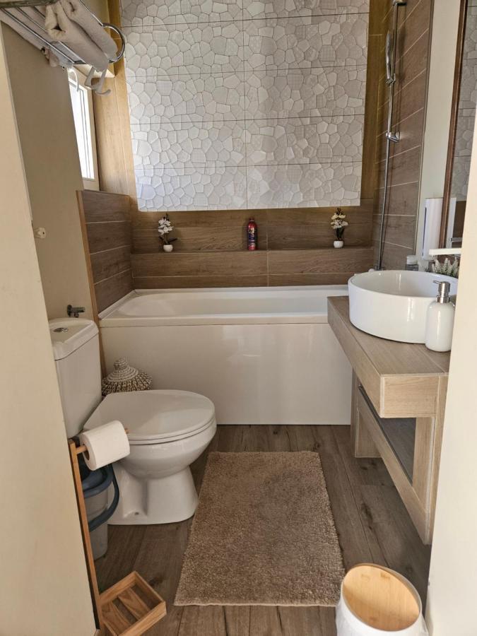 Laci Lak Premium Apartment Oradea Exteriör bild